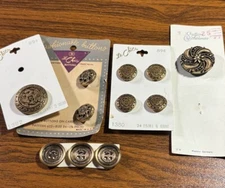 Le Chic & Suttons Schwanda gold-tone 2 -4 +-hole shank back buttons 3/8-1 in VTG