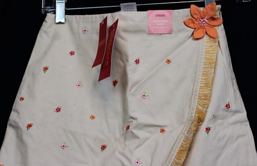 NWT 2005 Gymboree Tropical Paradise Khaki Wrap Around Skirt Fringe Flower size 8 - Picture 5 of 9