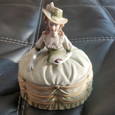 Candrea Debutante Gown Figurine Trinket Jewelry Powder Box Hand Painted 7658