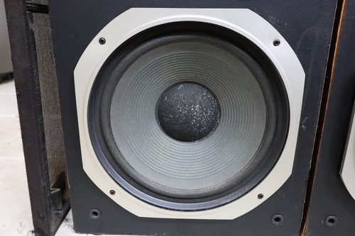 Pair of Pioneer S-910 Speakers System For Parts or Restore - AS IS - Picture 6 of 21