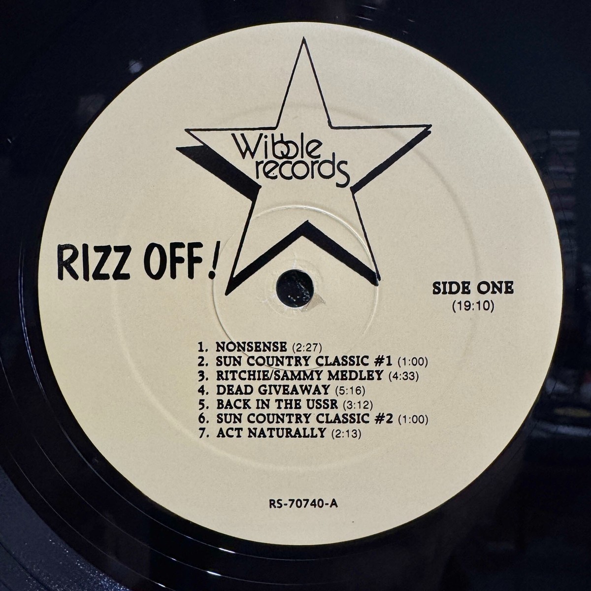 洋楽 Flamin-Tracks Gone Better Clairo - Flamin Hot Cheetos - YouTube