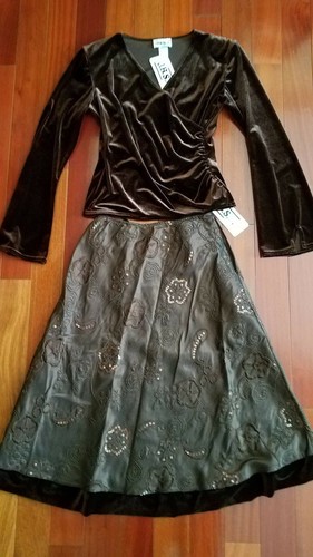 J.B.S. Ltd. Gorgeous Brown Velvet Women's Skirt & Top Set ~ Size Small ~ NWT!