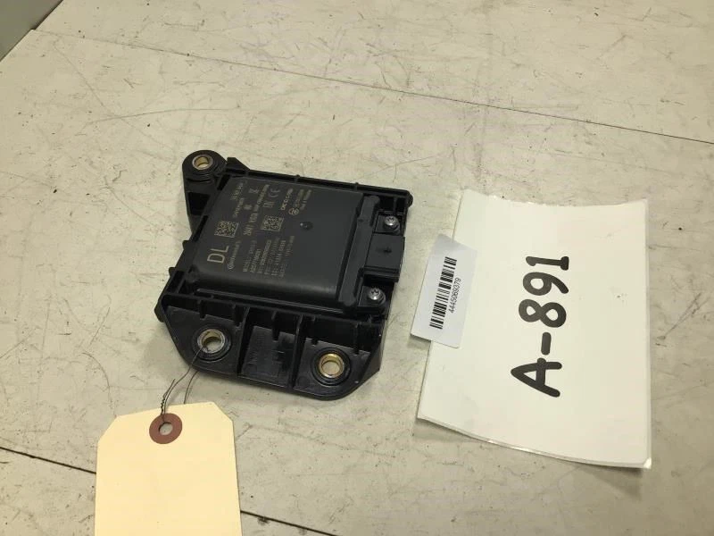 Sensor monitor punto ciego trasero izquierdo Nissan Rogue 2021 con soporte OEM+ Foto 2 de 4