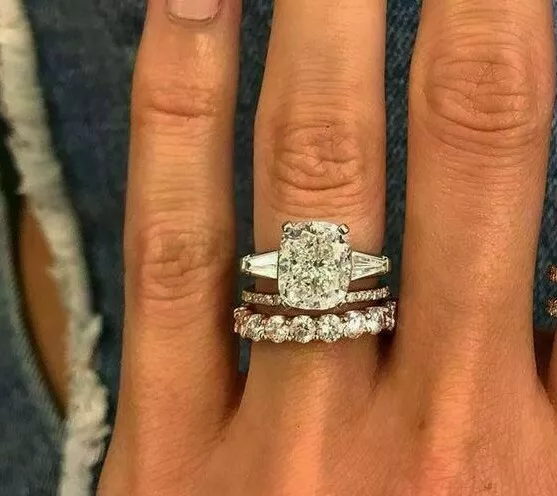 Cushion Cut 3 Stone Trio Engagement Wedding Anniversary Ring