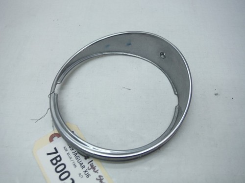 1987 JAGUAR XJ6 A/T DRIVER LEFT HEADLIGHT TRIM SHROUD OEM 1984 1985 1986 - Picture 2 of 9