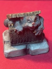 CLARECRAFT DISCWORLD DW125 GREEBO - 'BLOODY FURIOUS'