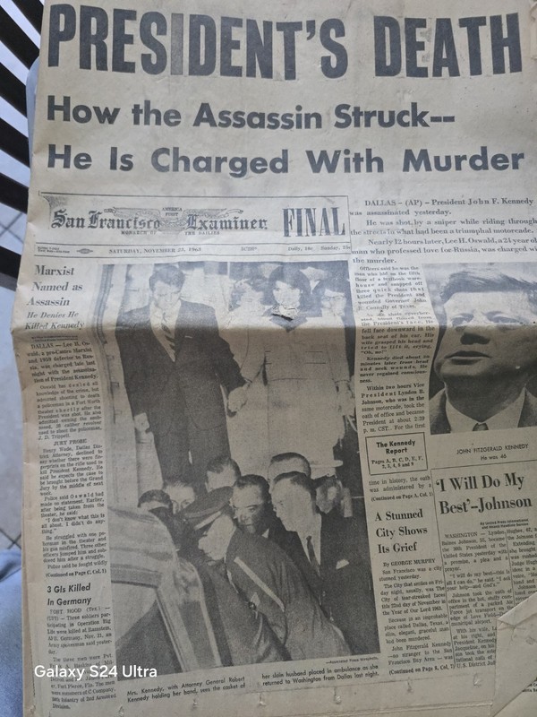 1963 San Francisco Examiner & Chronicle JFK Assassination Aftermath Newspapers