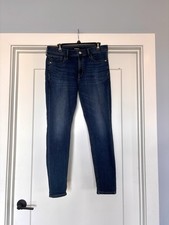 Express Mid Rise Ultimate Stretch Medium to Dark Wash Skinny Legging Jeans Sz 10