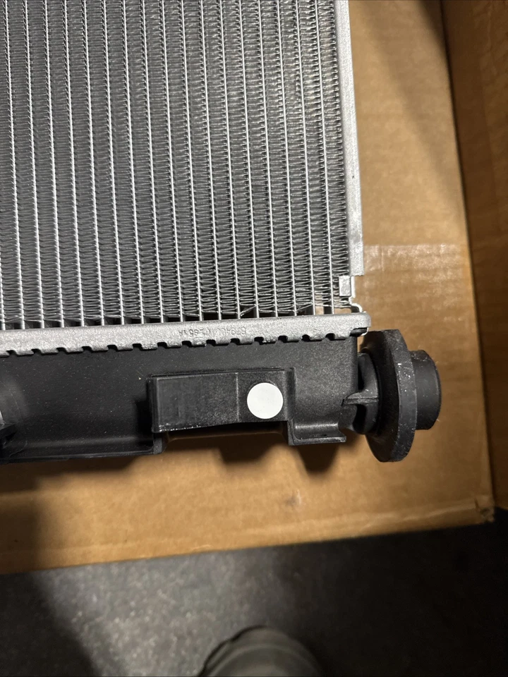 OEM Mopar 68004049AB Engine Cooling Radiator Compass Patriot Avenger 2007-2017 - Image 4 of 4