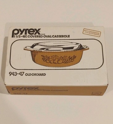 Vintage Pyrex 1.5 Qt Covered Casserole Dish New 943-47 Old Orchard Corning