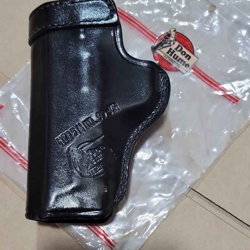 Don Hume H715 M 99-MP, IWB Leather Clip Holster RH, fits Smith & Wesson M&P