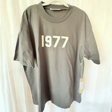 Essentials Fear of God Men’s FOD T-Shirt 1977 Relaxed Fit Iron Gray Tee Large