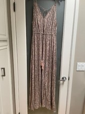 Sexy contemporary dress for every occasion. Women's sz small