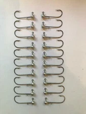 NEW 1/16 OZ ROUND JIG HEADS WITH WIRE KEEPER , 1/0 HOOK , 20 PC