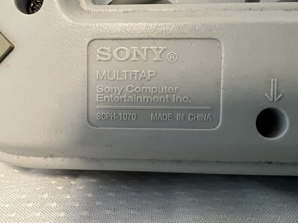 Multitap Sony Playstation 1 PS1 SCPH-1070 Grise - Occasion Fonctionnel