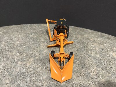 Komatsu GD655 1:50 Scale Motor grader First Gear Model | eBay