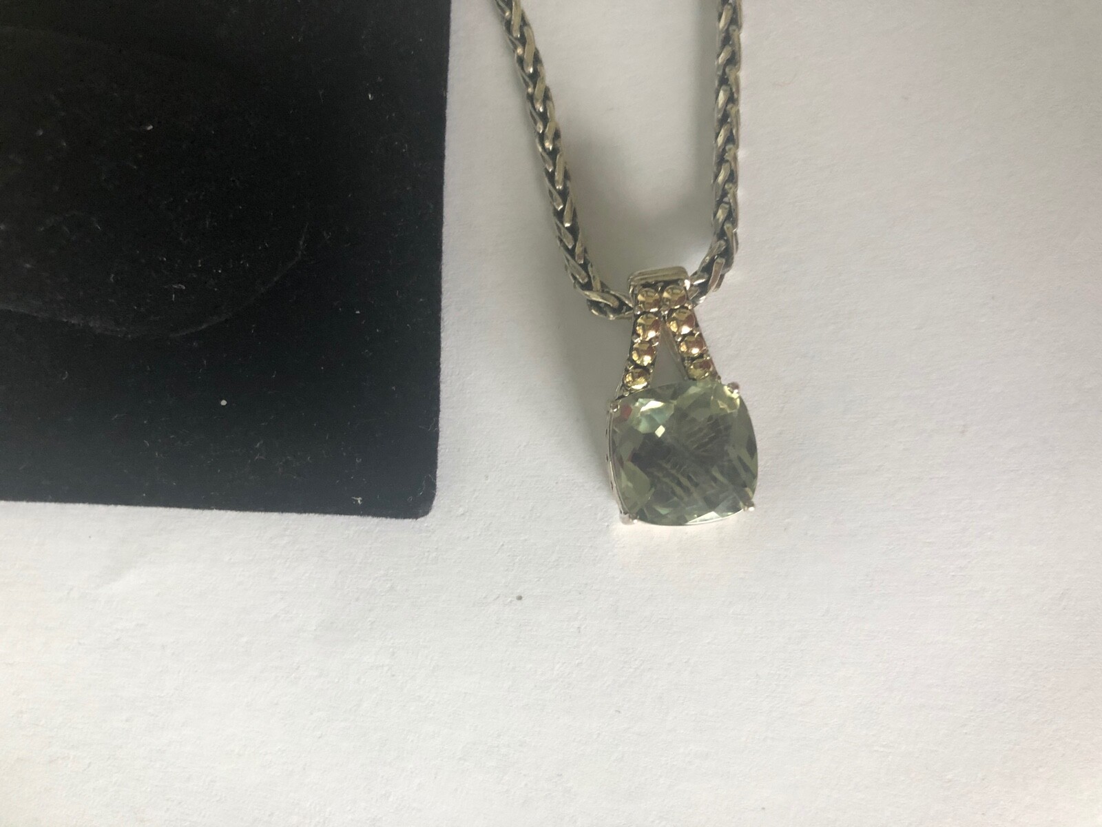 Picture 4 of 5