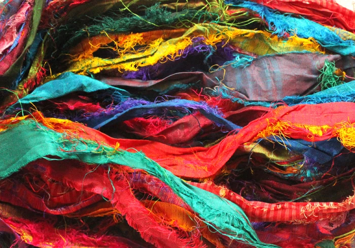 1 Качество переработанный мягкий шелк сари лента трикотажа крючком сплетенный пряжи 100 граммов - Изображение 2 из 2