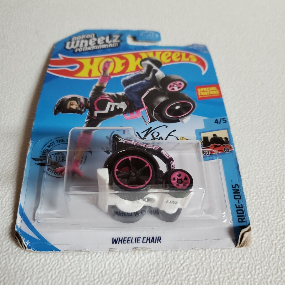 Hot Wheels スツールチェア　レア Hot Wheels スツールチェア レア WHEELIE CHAIRのレビュー