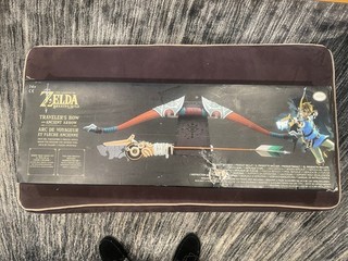 The Legend of Zelda Breath of the Wild Traveler's Bow and Ancients Arrow.