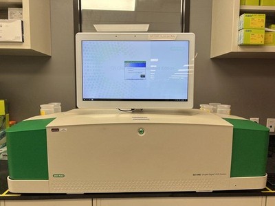 BIO-RAD QX ONE Droplet Digital PCR System Includes Computer/Softwar (2082886400)