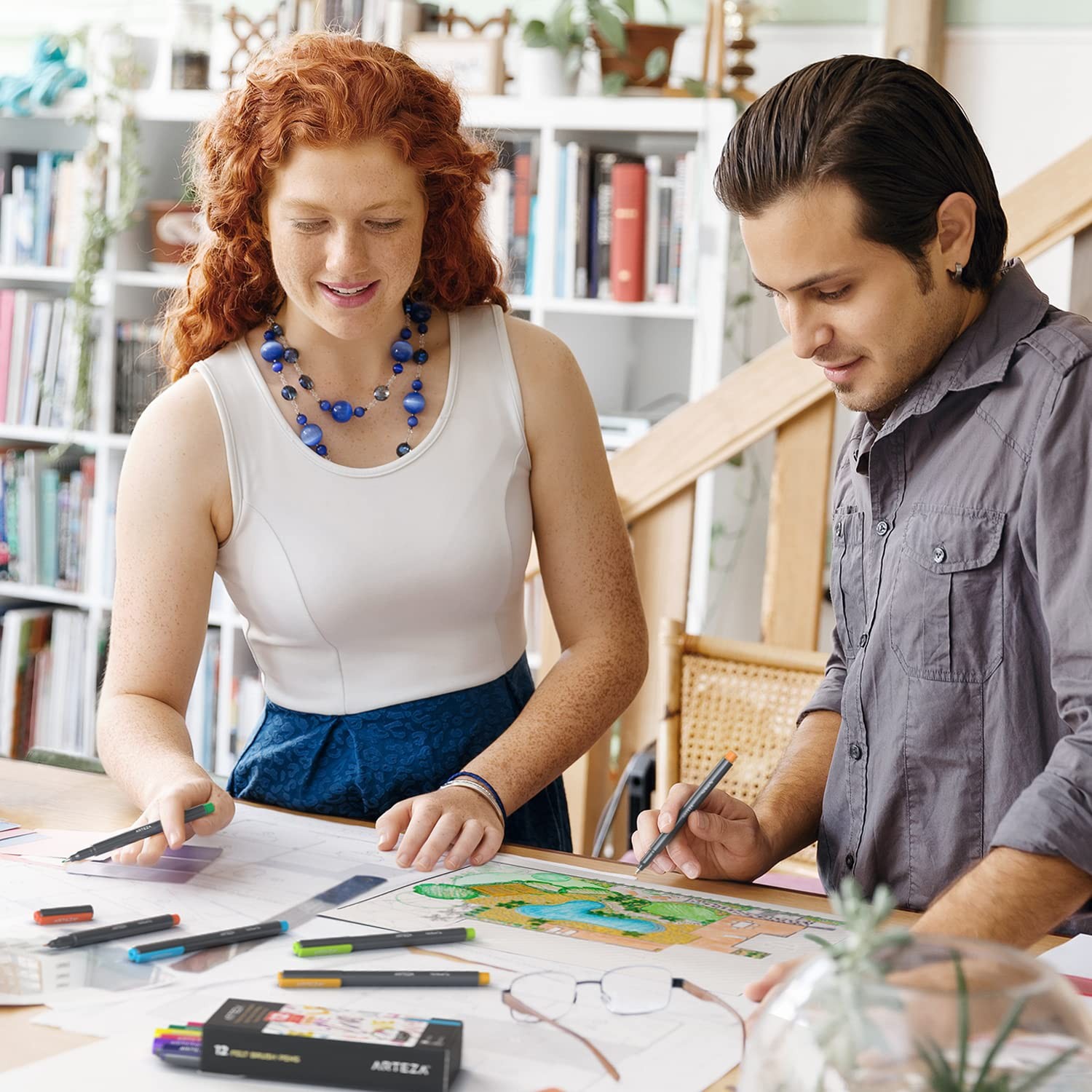 ARTEZA Felt Tip Pens, Set of 12 Bright Brush Tip Calligraphy Pens for Note Takin