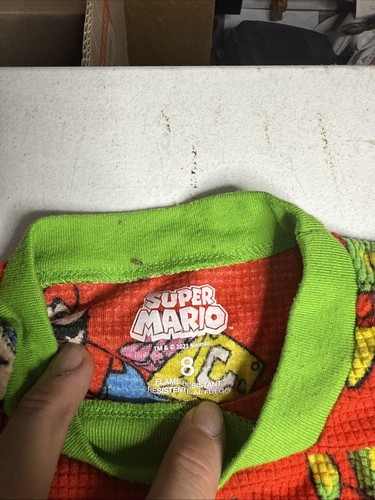 Super Mario Bros Boys Pajamas Size 8 Flame Resistance - Picture 2 of 3