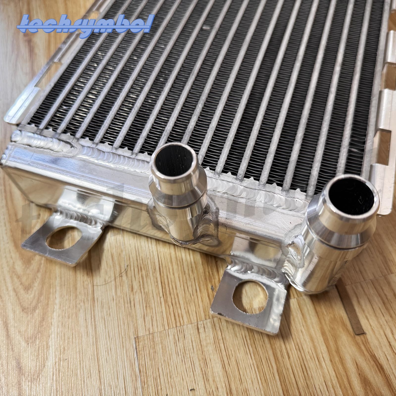 Aston Martin DB11 Left Radiator P/N HY5318D603AA