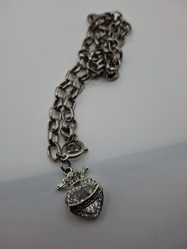 De Colección Y2K Juicy Couture Grueso Collar Cadena Corona Corazón Colgante Palanca Plata T. - Imagen 16 de 19