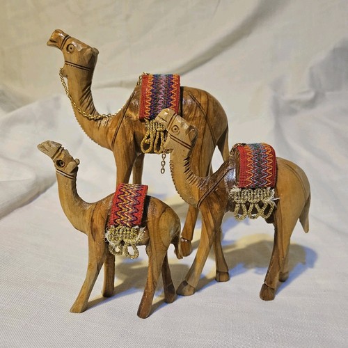 Handmade Wooden Camel Figurine Set of 3 with Decorative Saddles, Wood Metal