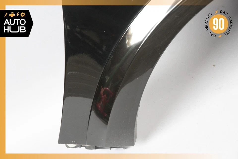 07-11 Conjunto de guardabarros lateral derecho pasajero Mercedes W164 ML63 AMG con llamarada OEM Foto 2 de 4