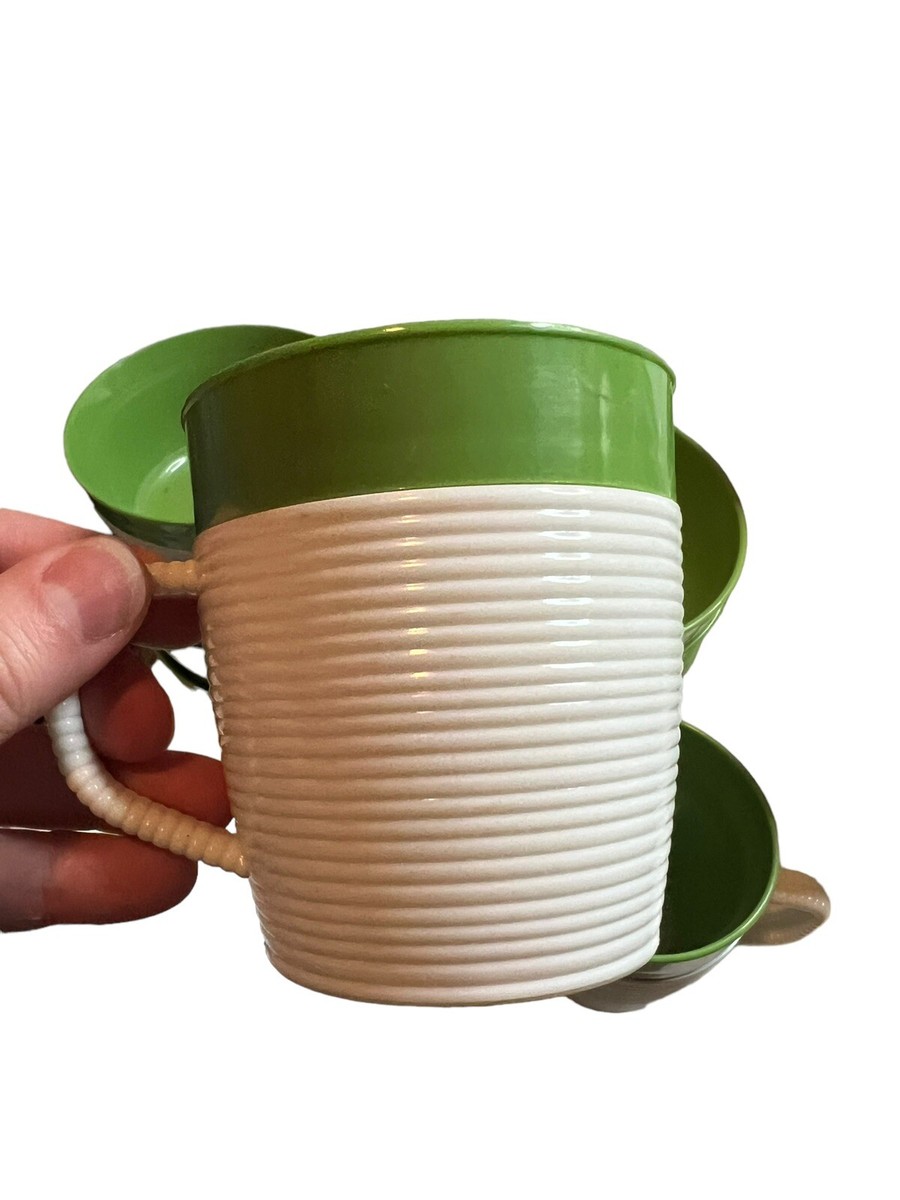 Vintage Lot Raffiaware by Thermo-Temp 12 Piece Set MCM Green White