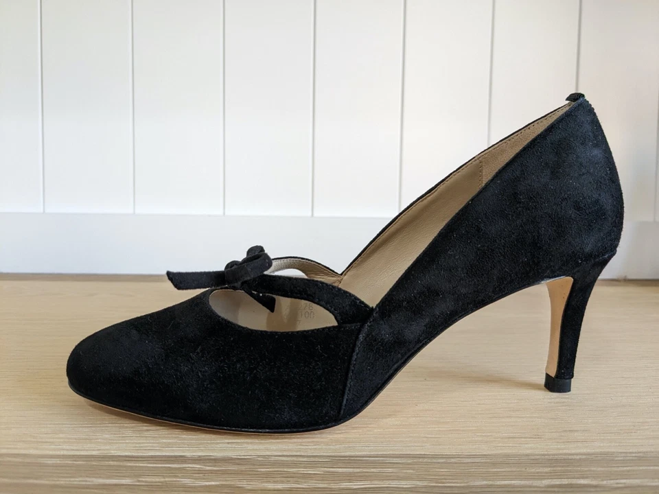 Boden Womens Shoes UK 4 Black Bow Tie Real Leather Suede UNWORN with Labels - Image 4 of 4