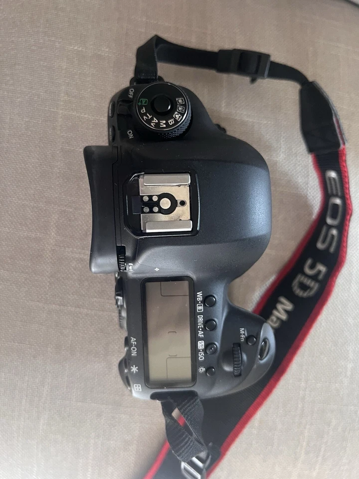 Canon EOS 5D Mark IV, photo 3 of 4