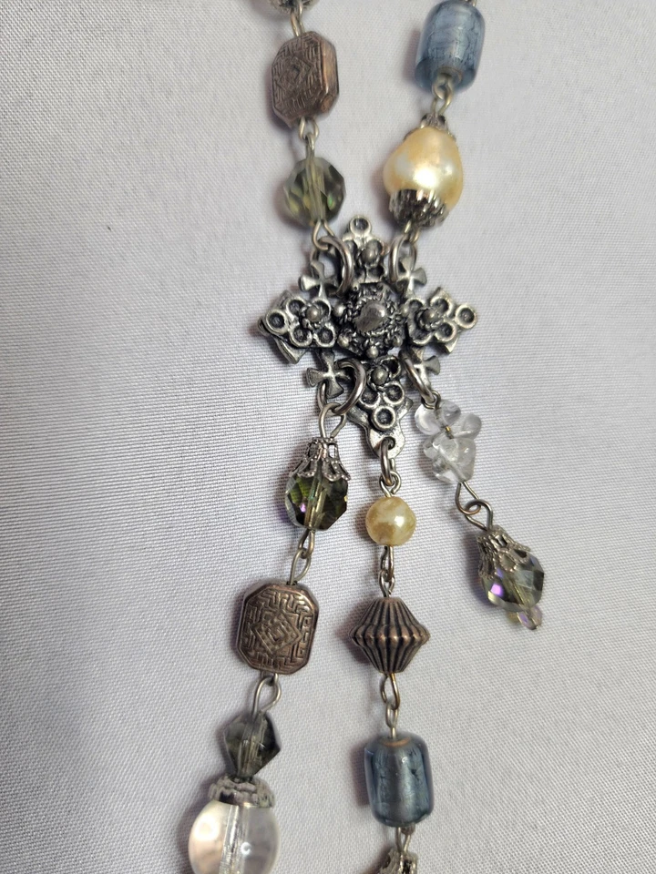 Treskka necklace with tassel glass beads Aurora borealis 19" Foto 2 de 4