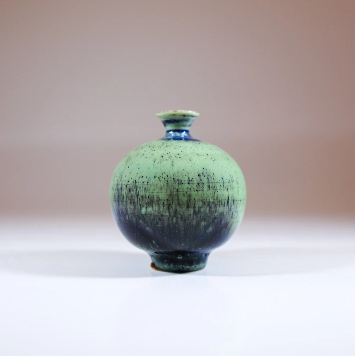 25+ Blue Mid-Century Modern Vases for sale | Updated Oct 2026