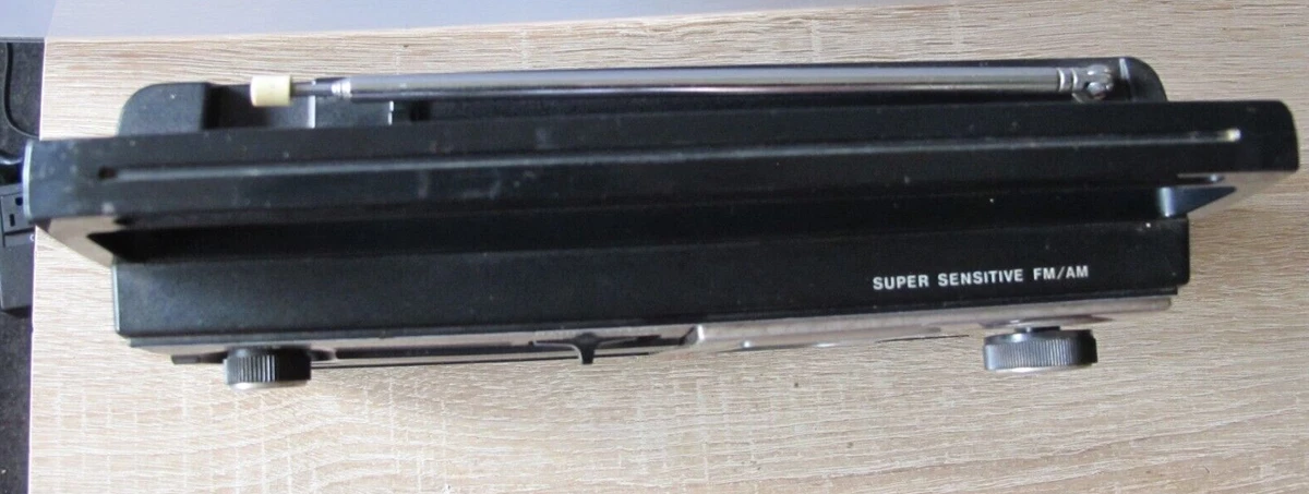 Sony Radio ICF-7270 for parts or repair