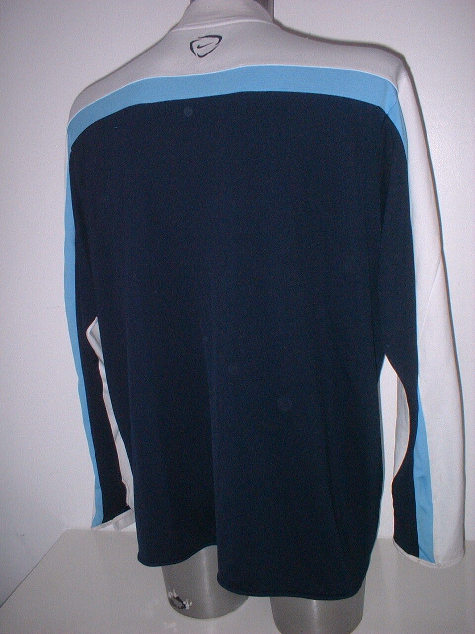 Picture 2 of 4