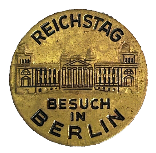 Vintage Reichstag Besuch In Berlin Germany Gold-Colored Patina Coin Pin Badge