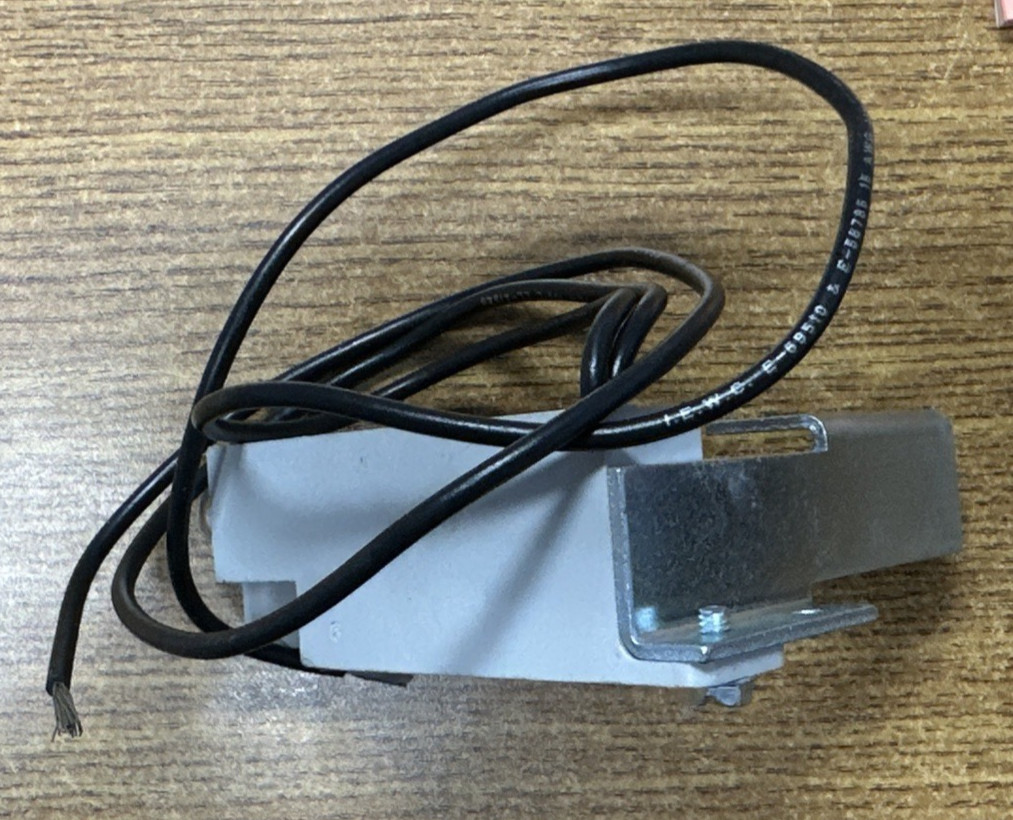 CUTLER-HAMMER 42-3568-6 TRANSFORMER LIGHT ASSEMBLY 600VAC  **NEW NO BOX**