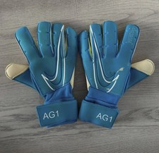 Signed match Worn Angus Gunn Gloves of Norwich Nottingham Forest Southampton 