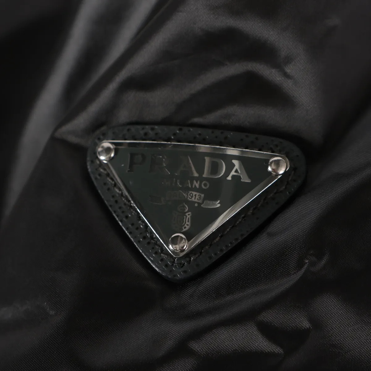 Prada Triangle logo 18 years Nylon Down jacket 42 Ladies' Gray  290832 thumbnail 3