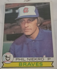 Topps 1979 Phil Niekro #585 Atlanta Braves MLB Baseball Base Set Card