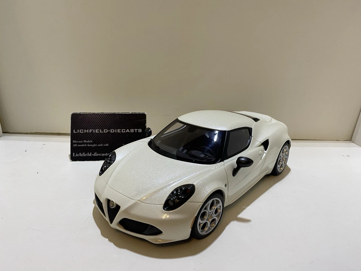 AUTOart Alfa Romeo Diecast & Toy 1:18 for sale | eBay