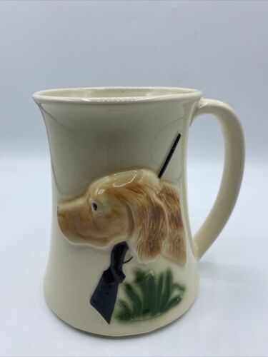 Vintage Yellow Retriever Coffee Cup Mug Rifle Gun Hunting Dog Labrador Relief 5" - Picture 1 of 12