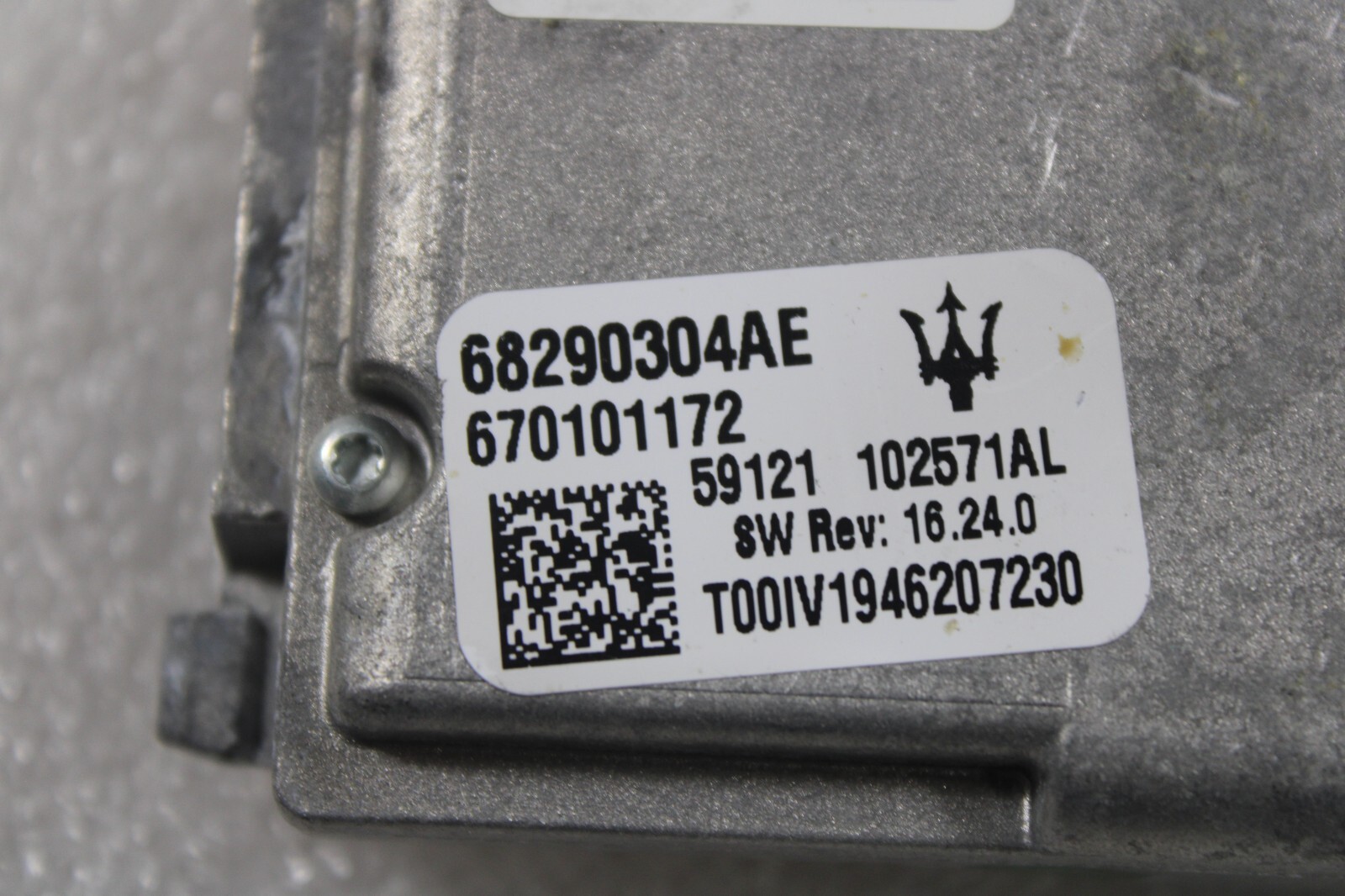 2017 Maserati Quattroporte, Winshield Camera w/Lane Assist, Used, P/N 670101172