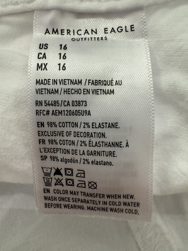 American Eagle White Cargo Shorts with 4" Inseam - Size 16 - Picture 3 of 4
