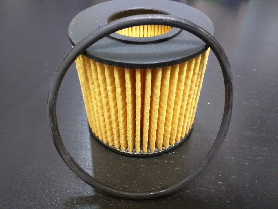 Filtro de aceite premium para Lexus Toyota Scion Pontiac 04152-YZZA6 04152-37010 paquete 6 Foto 2 de 4