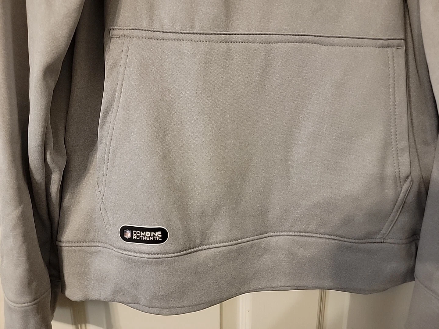 VETEMENTS Felpa con cappuccio New Orleans Saints Medium nuova con etichetta di New Era NFL Team Apparel BELLO sconto