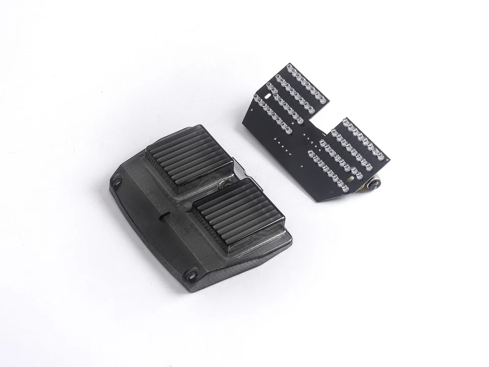 Luz trasera de freno LED señales de giro integradas de humo para Ducati 2001 996S/996R Foto 2 de 4